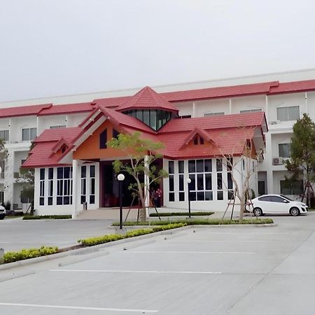 Silayok Grand Hotel Tak Extérieur photo