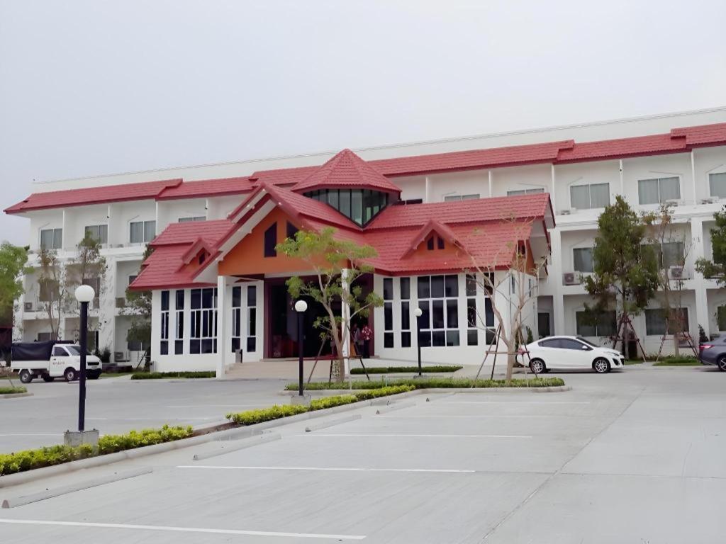 Silayok Grand Hotel Tak Extérieur photo