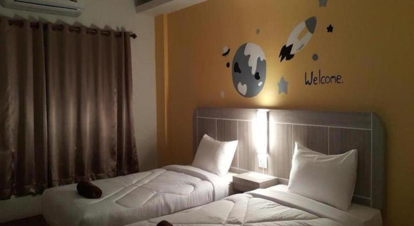 Silayok Grand Hotel Tak Extérieur photo